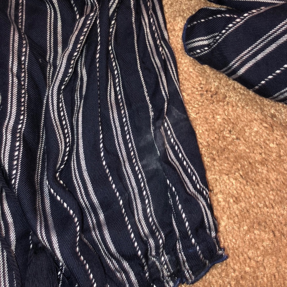 Striped long sleeve flowy crop top - Picture 6 of 6